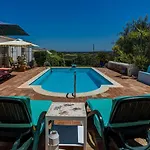 All Are Located In A Finely Restored Quinta Odiáxere