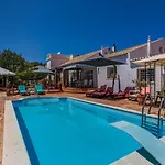 All Are Located In A Finely Restored Quinta Odiáxere
